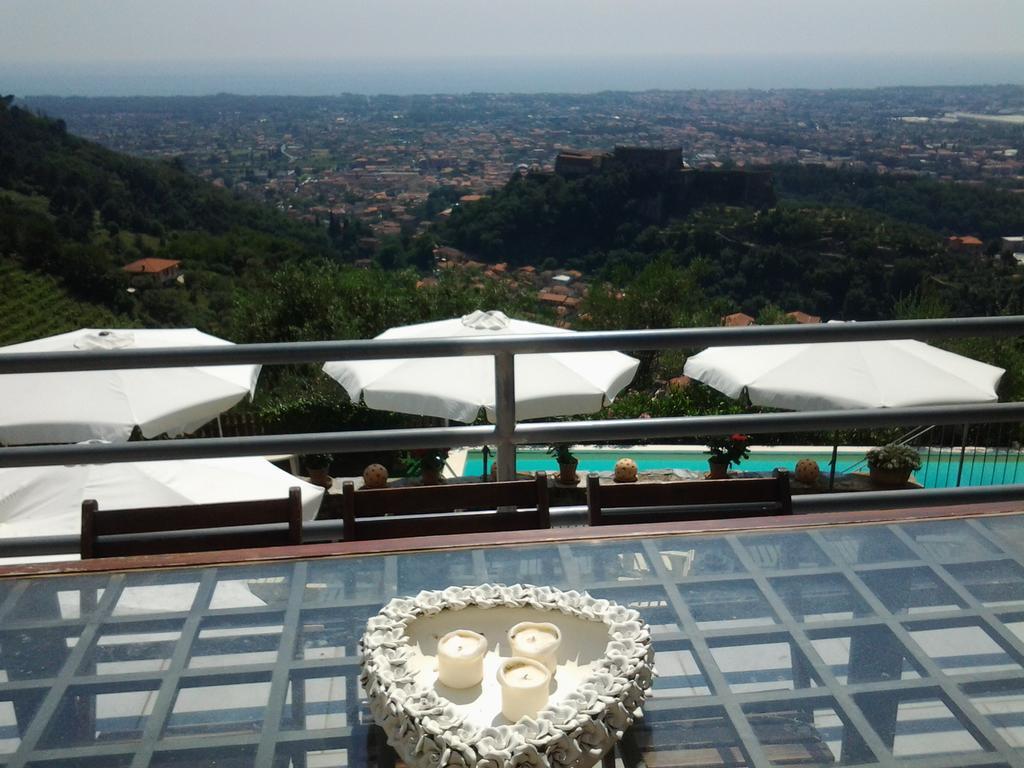 Casa Vacanze Al Settimo Cielo Massa  Buitenkant foto